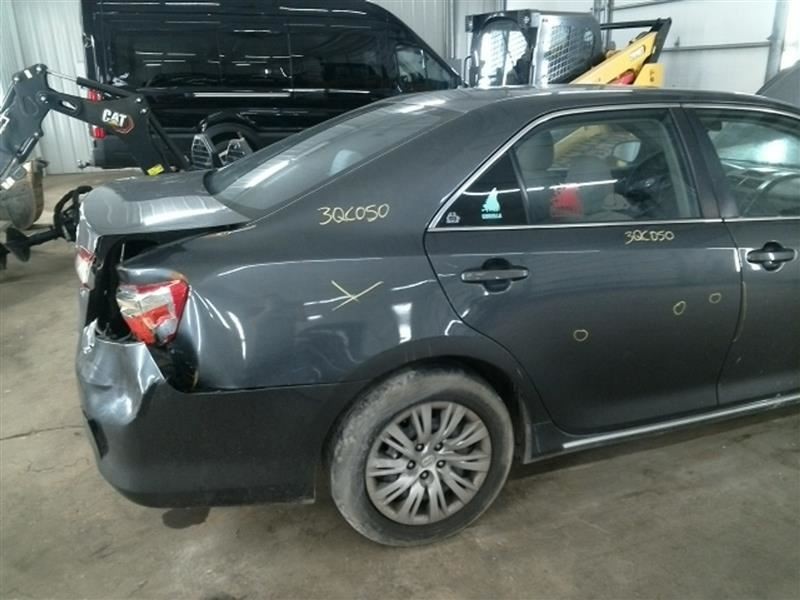 CAMRY 2014 High Mounted Stop Light 104547523