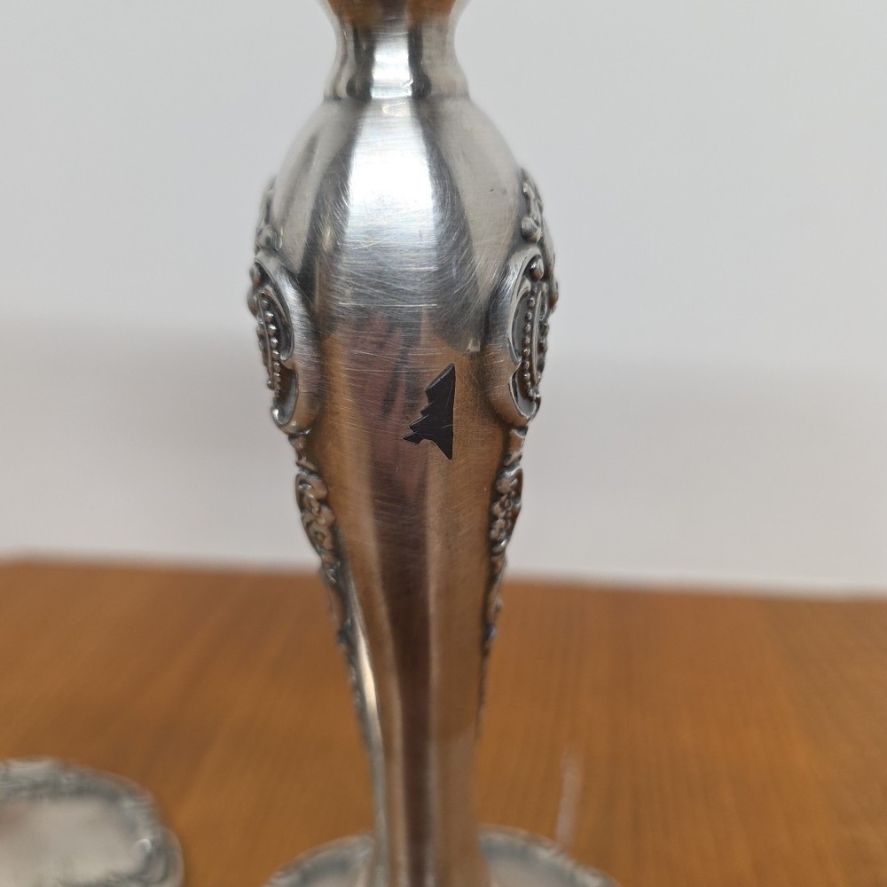 2 Heavy Vintage Baroque By Wallace 750 Silverplated Candlesticks 8.5in See Pics