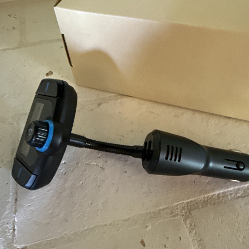 Upgraded Version Bluetooth FM Transmitter, Sumind Wireless Radio Adapter Car Kit