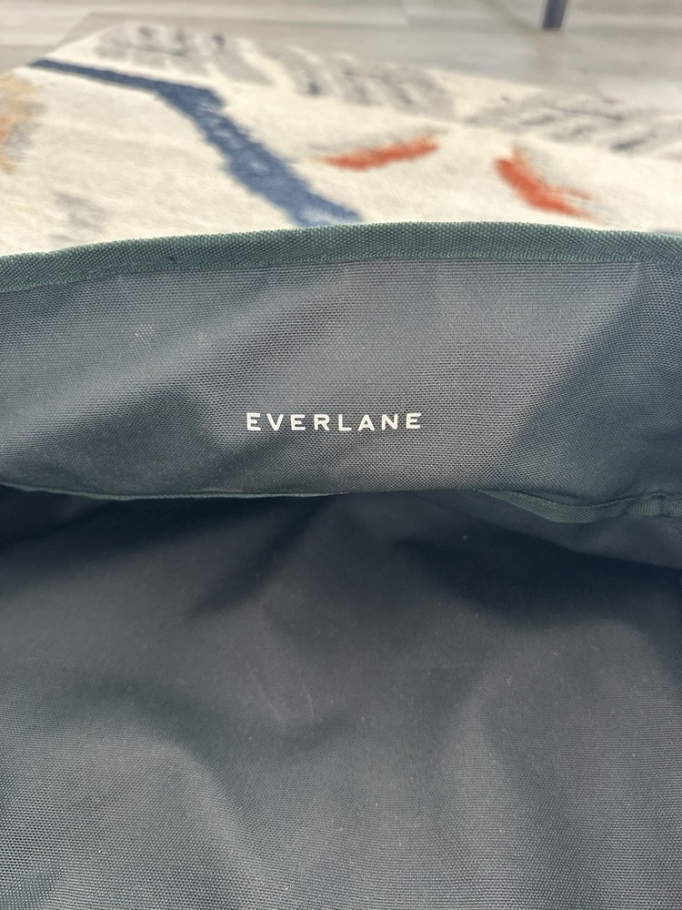 Everlane Green Duffel Bag Backpack Adjustable Straps