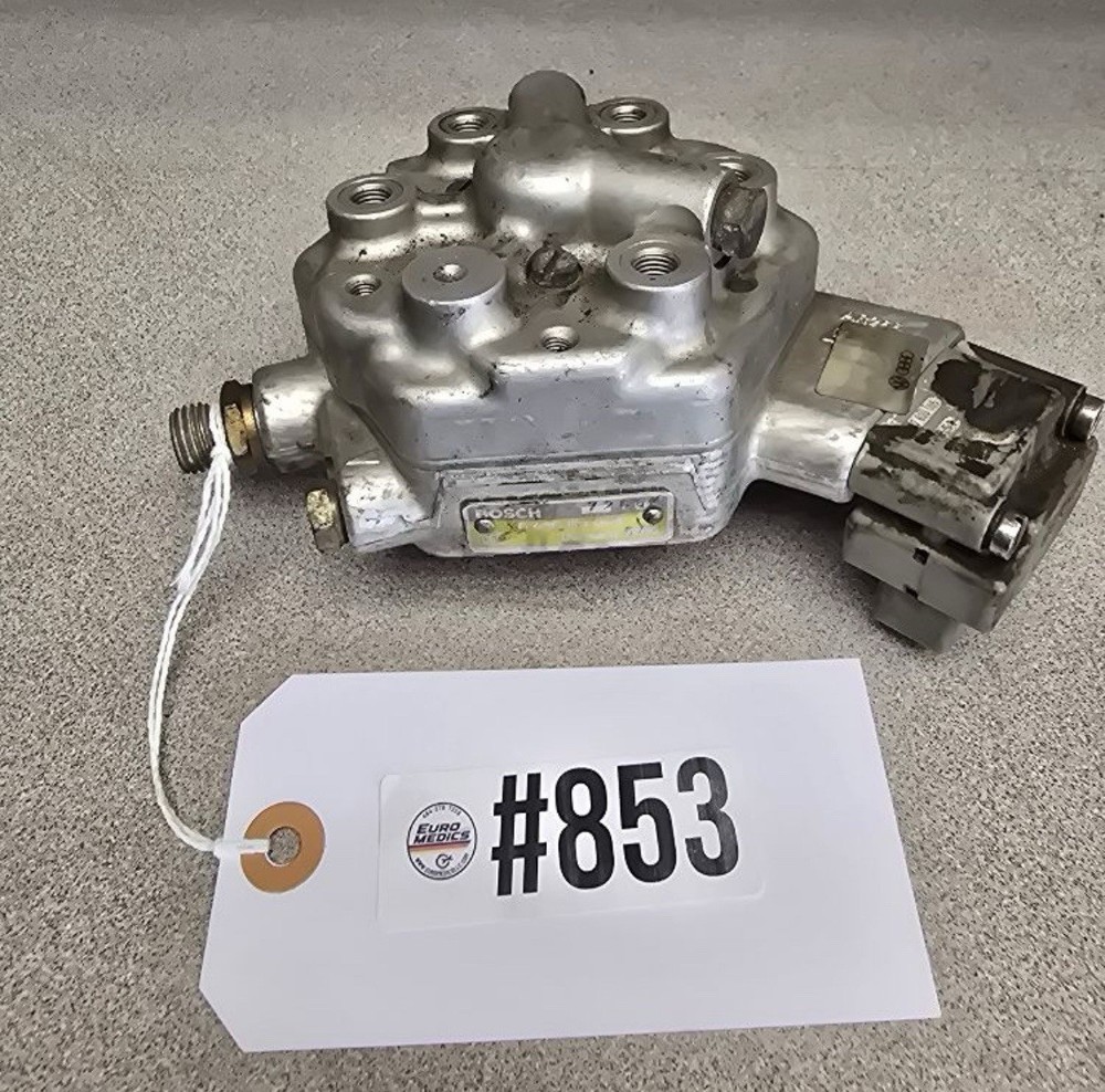 0438101006 Bosch fuel Distributor