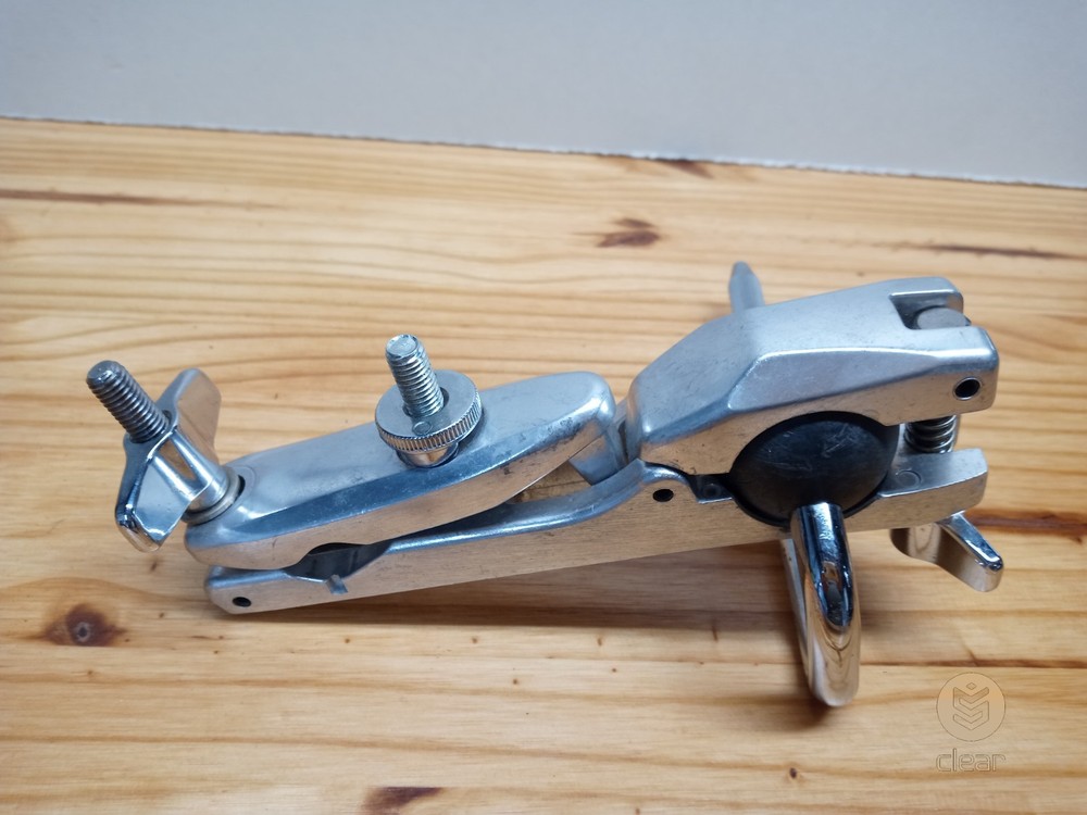 Tama fast clamp drum mount with attachment