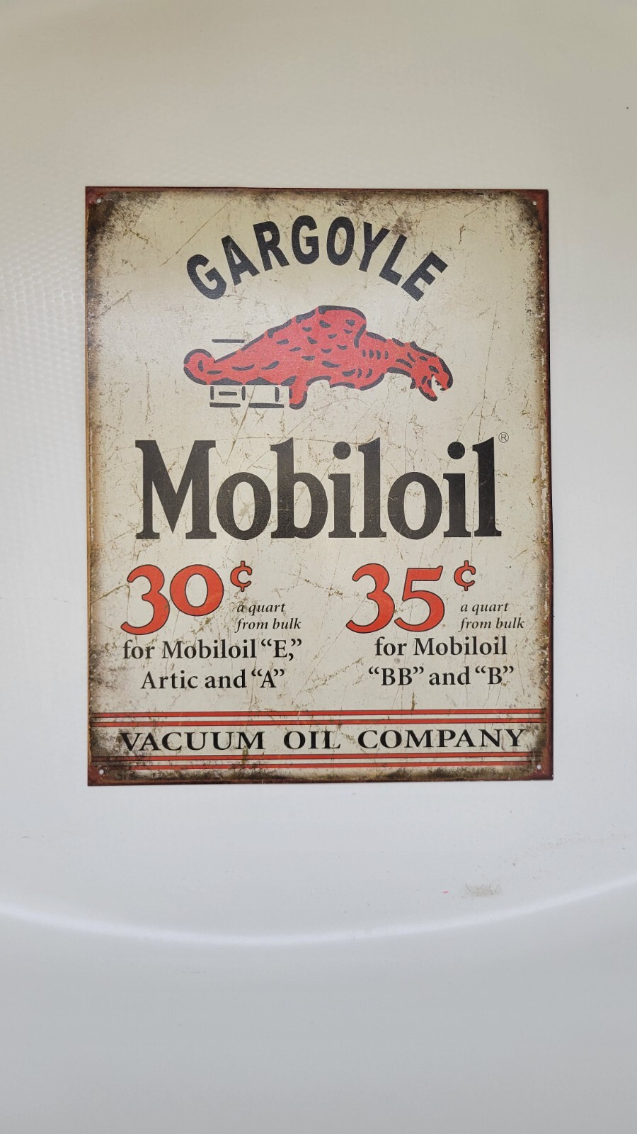 MOBILOIL GARGOYLE RUSTIC METAL GAS STATION TIN SIGN 16 inch