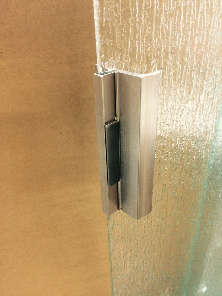 Brashed Nickel Frameless Shower Door Handle with Metal Strike