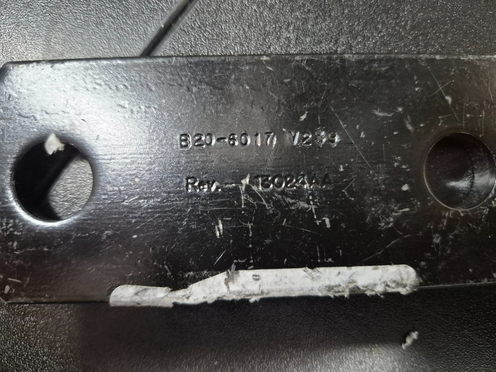 Paccar Shackle Link B20-6017