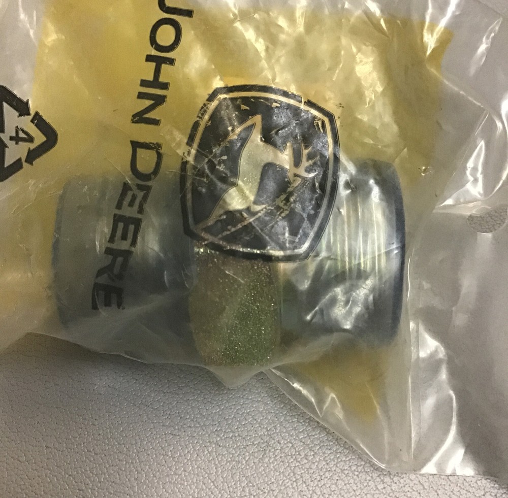 4473871 Adapter Fitting John Deere (b348)