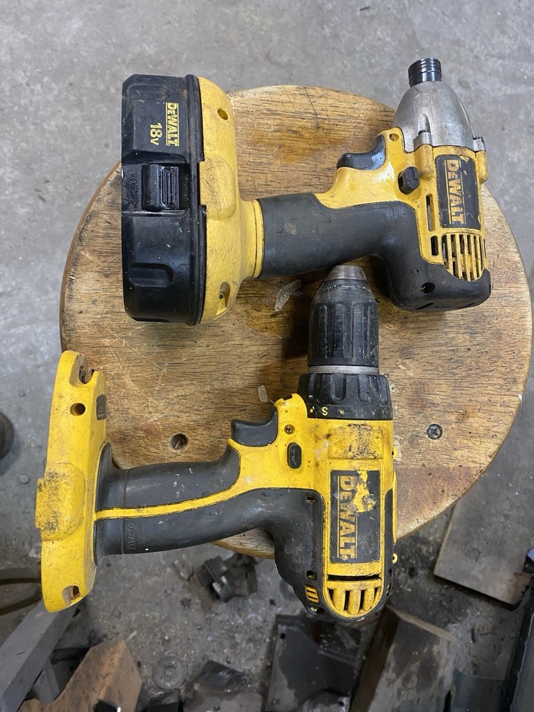 Dewalt 18v Dw056 AndDc720 Power Tool Combo Kit