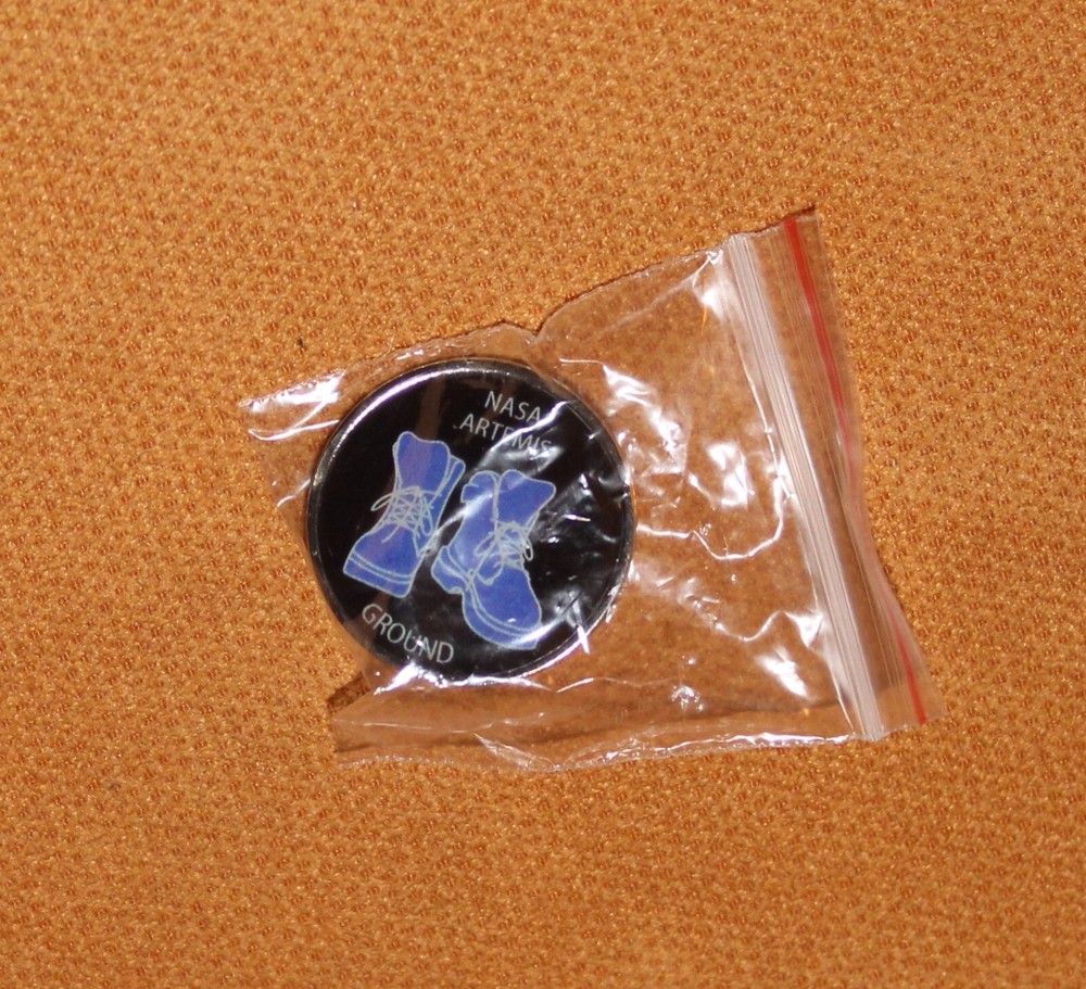 SDCC 2022 EXCLUSIVE NASA ARTEMIS GROUND BUTTON