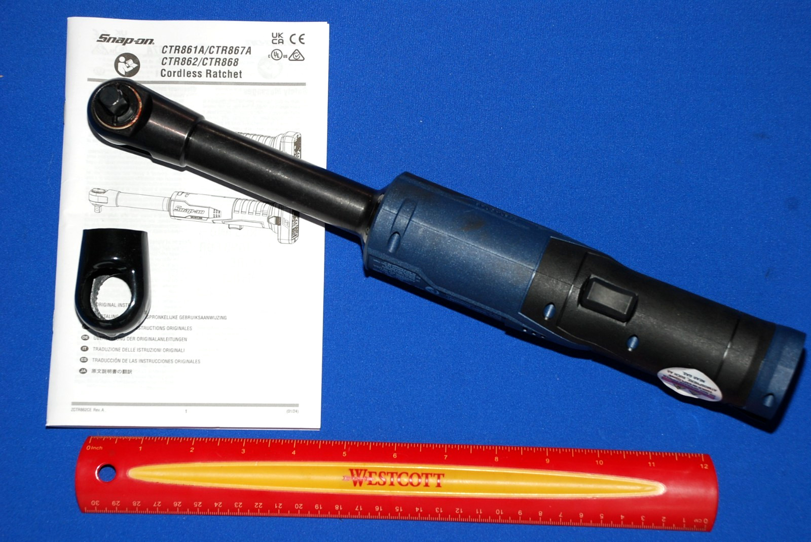 Snap-On NEW 14.4 V MicroLithium 3/8" Drive Blue Long-Neck Ratchet CTR867AMBDB