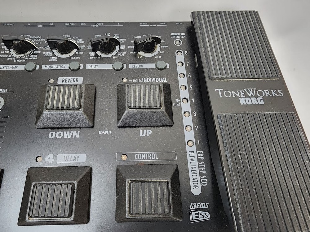 Korg AX3000G ToneWorks Guitar Effects Pedal Multi-Effects