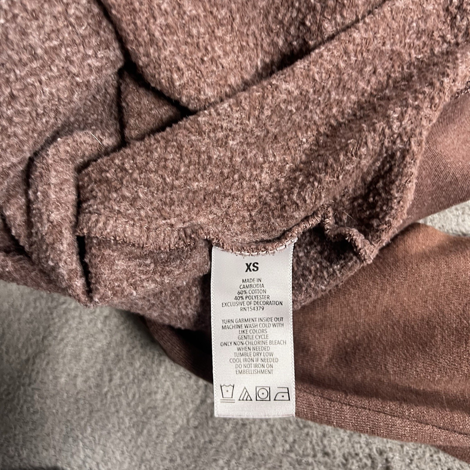 Aeropostale Hoodie Womens XS Brown Cropped Pullover NYC East Coast Graphic 87