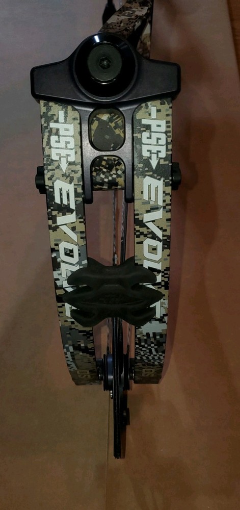 PSE Evolve 33 DS EC2 Cam Sitka Elevated II Gas System X Strings 26-31.5" 60-70#