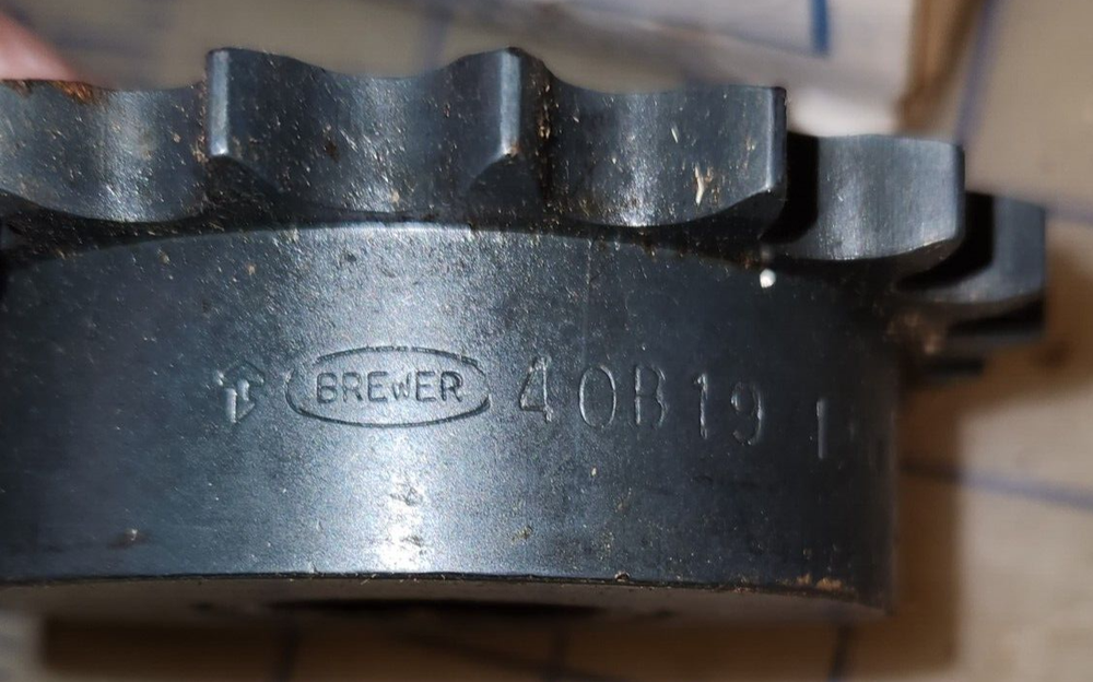 2 - OPEN BOX BREWER MACHINE & GEAR 40B19F GEAR SPROCKETS - NEW -
