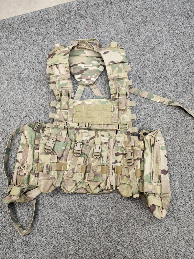 Crye Precision - AVS Detachable Chest Rig