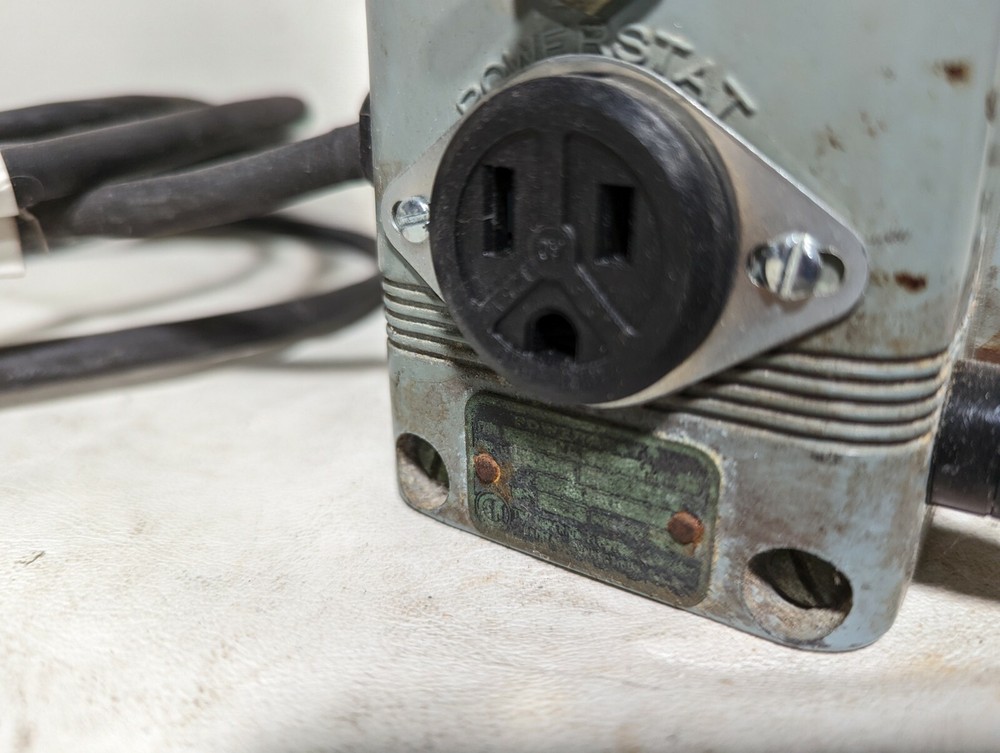 Superior Electric Powerstat Variable Autotransformer