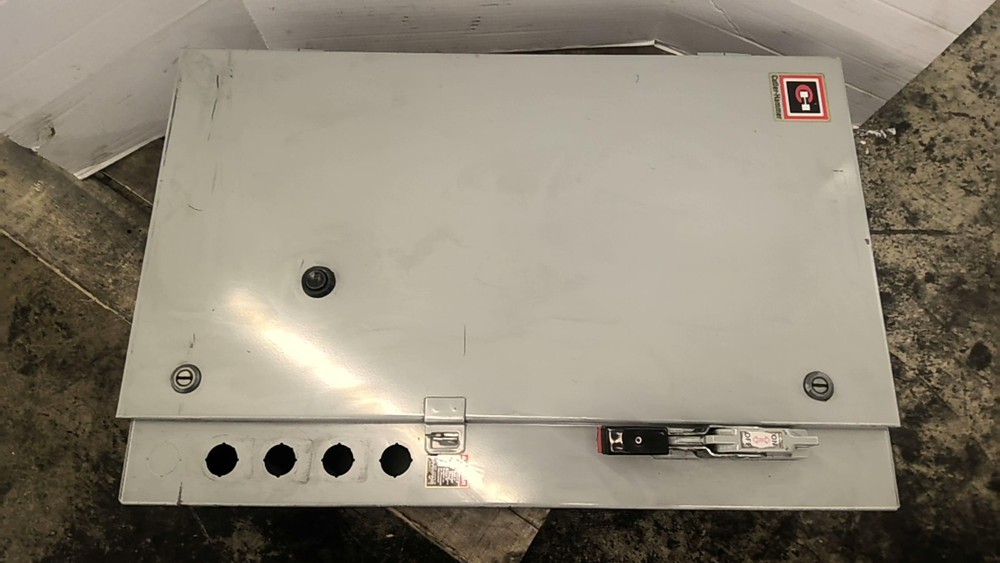 Cutler-Hammer ECN1831CAA Electrical Enclosure