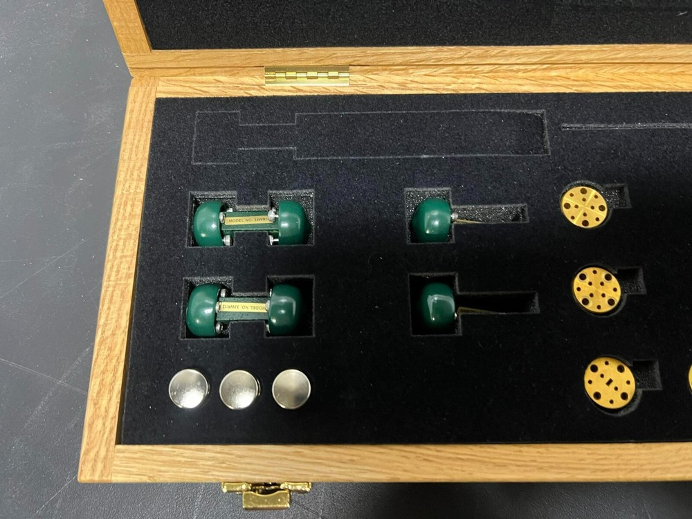 Anritsu 3655E Wave guide Calibration Kit 3655 with case for Network Analyzer