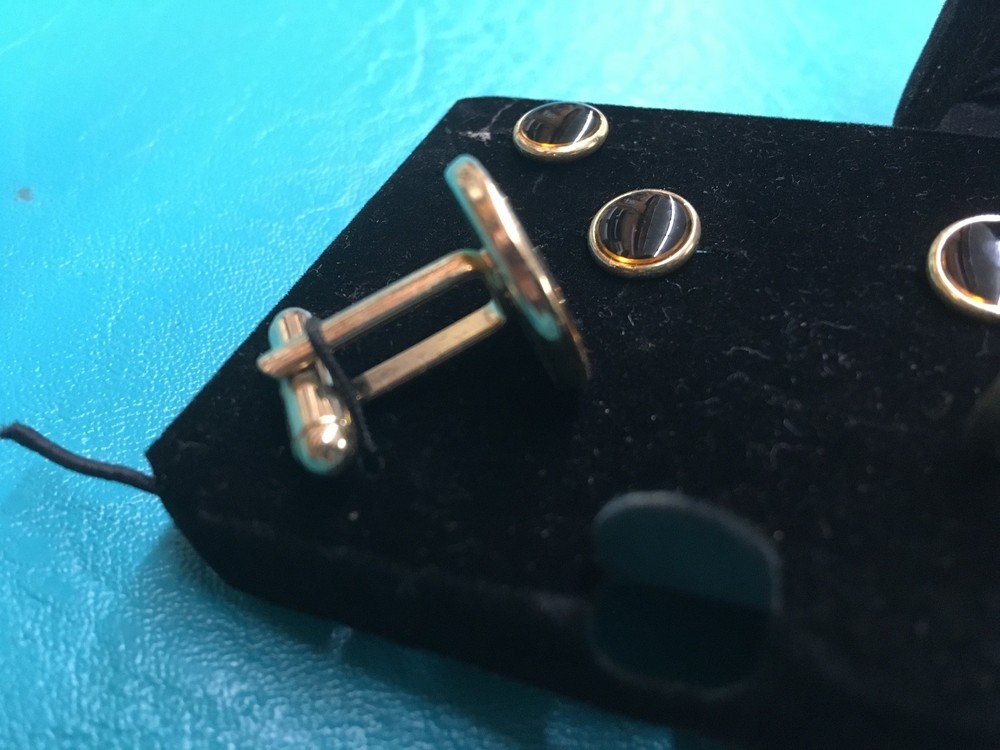 Chiaerelli Gold & Onyx Cufflink and Stud Set