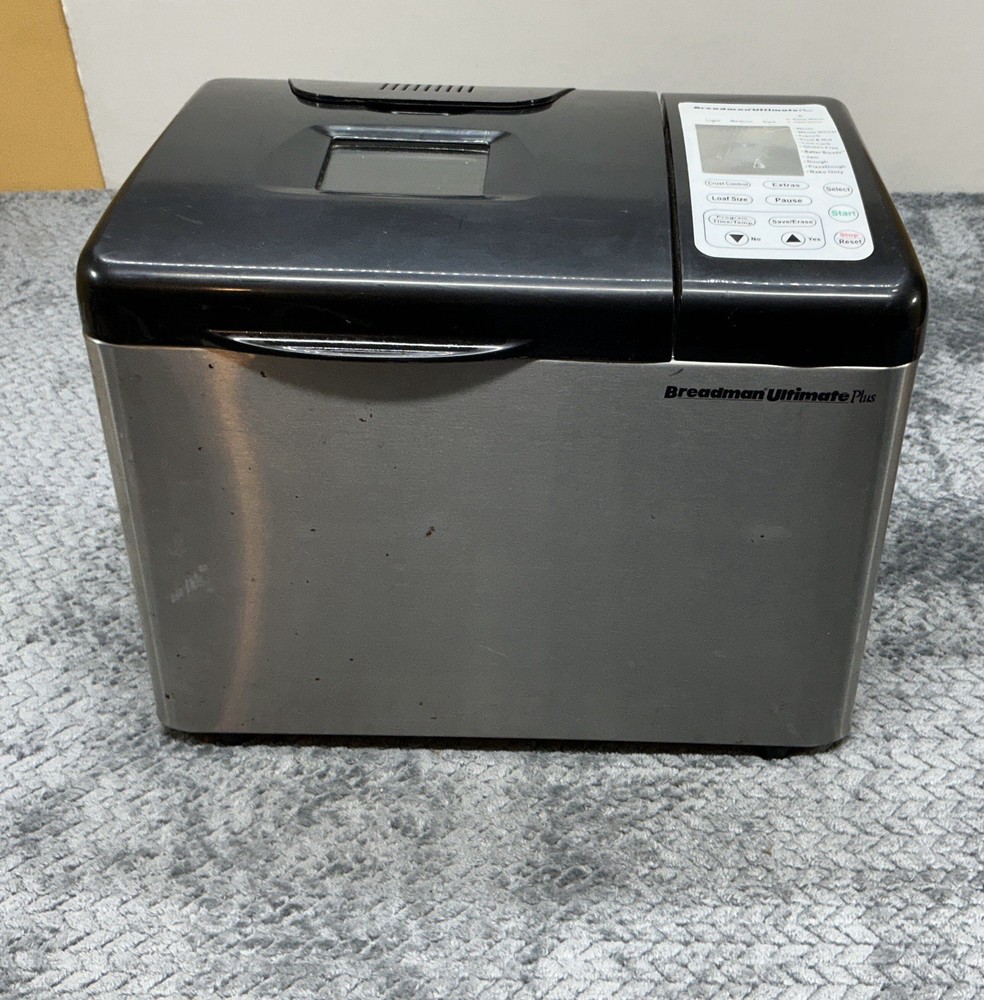 Breadman TR2500BC Ultimate Plus Bread Maker Machine Only READ
