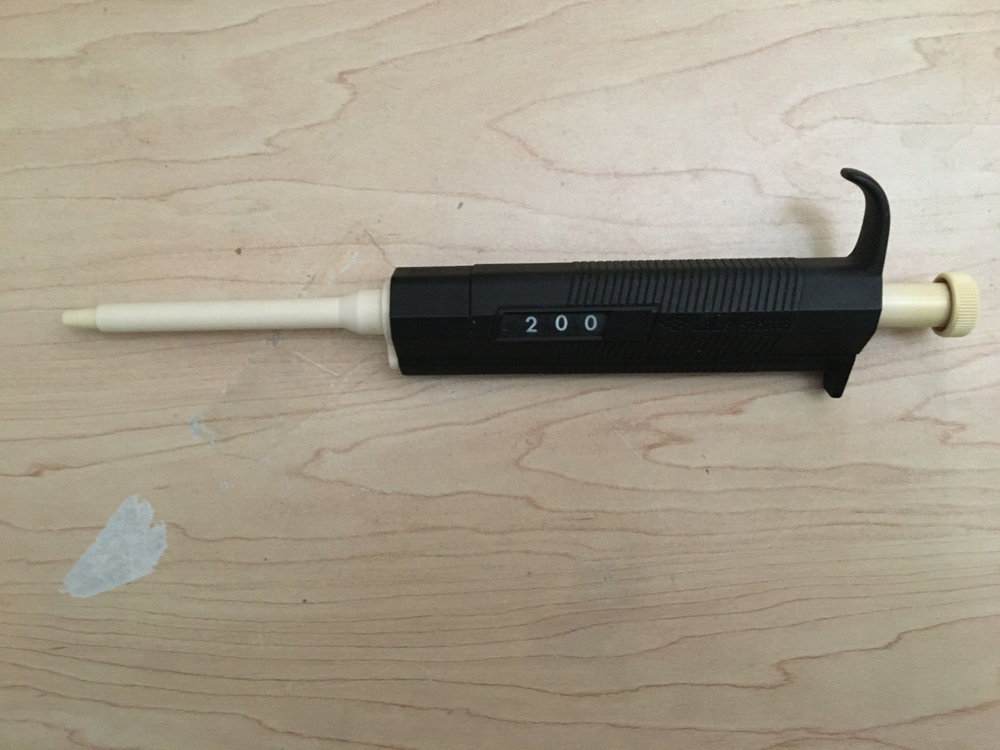 Finnpipette Digital 40-200 ul pipette