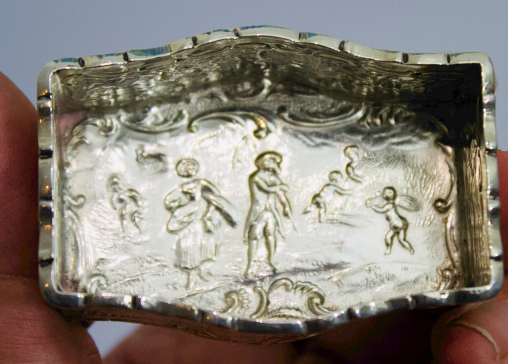Solid silver antique Dutch decorative box dish pot