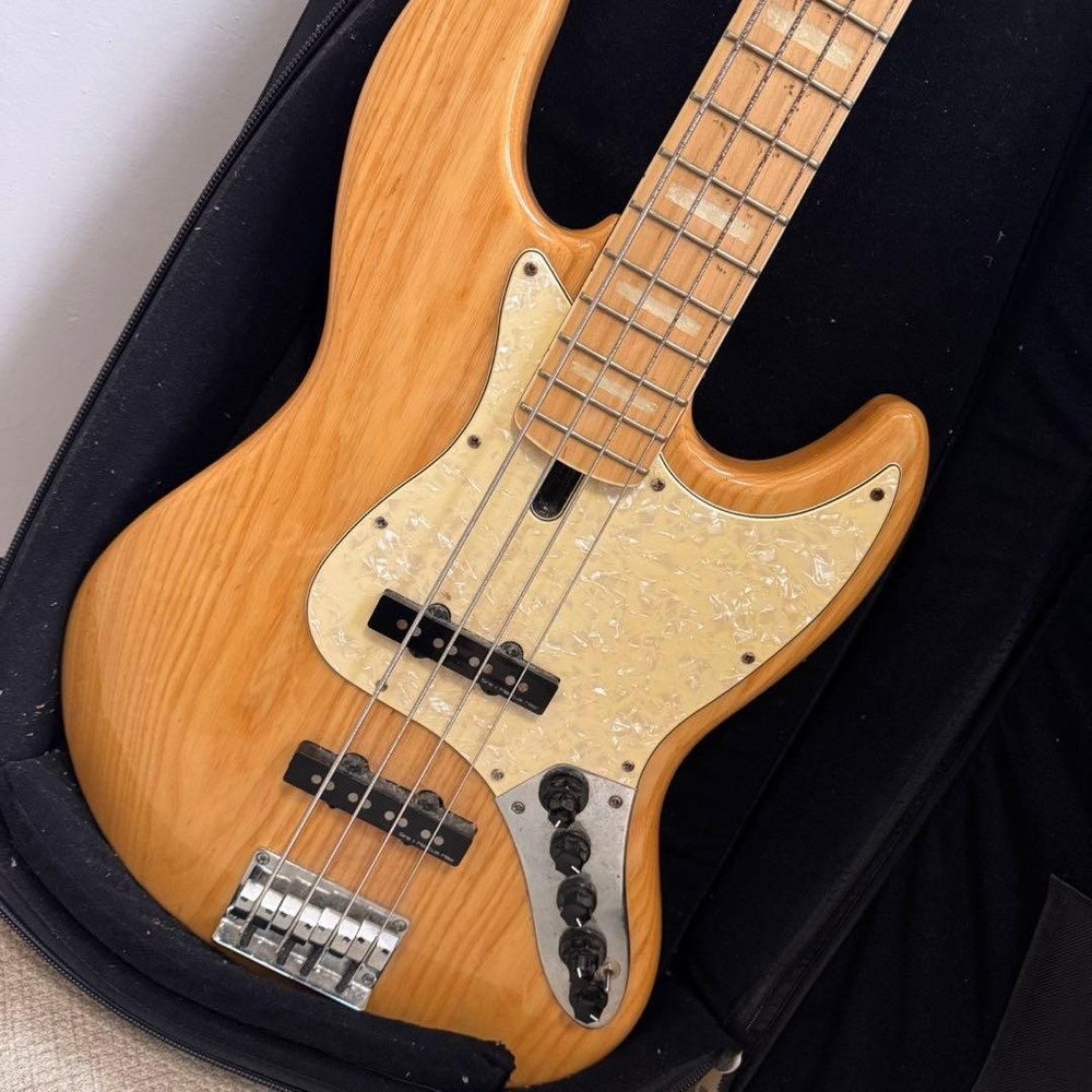 Sire Marcus Miller V7 Electric Bass 4-String