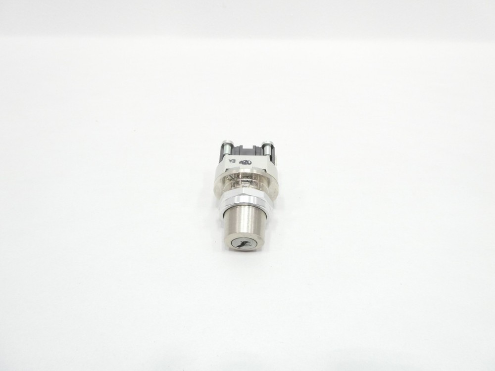 Allen Bradley 800T-H4808A 2 Pos Selector Switch