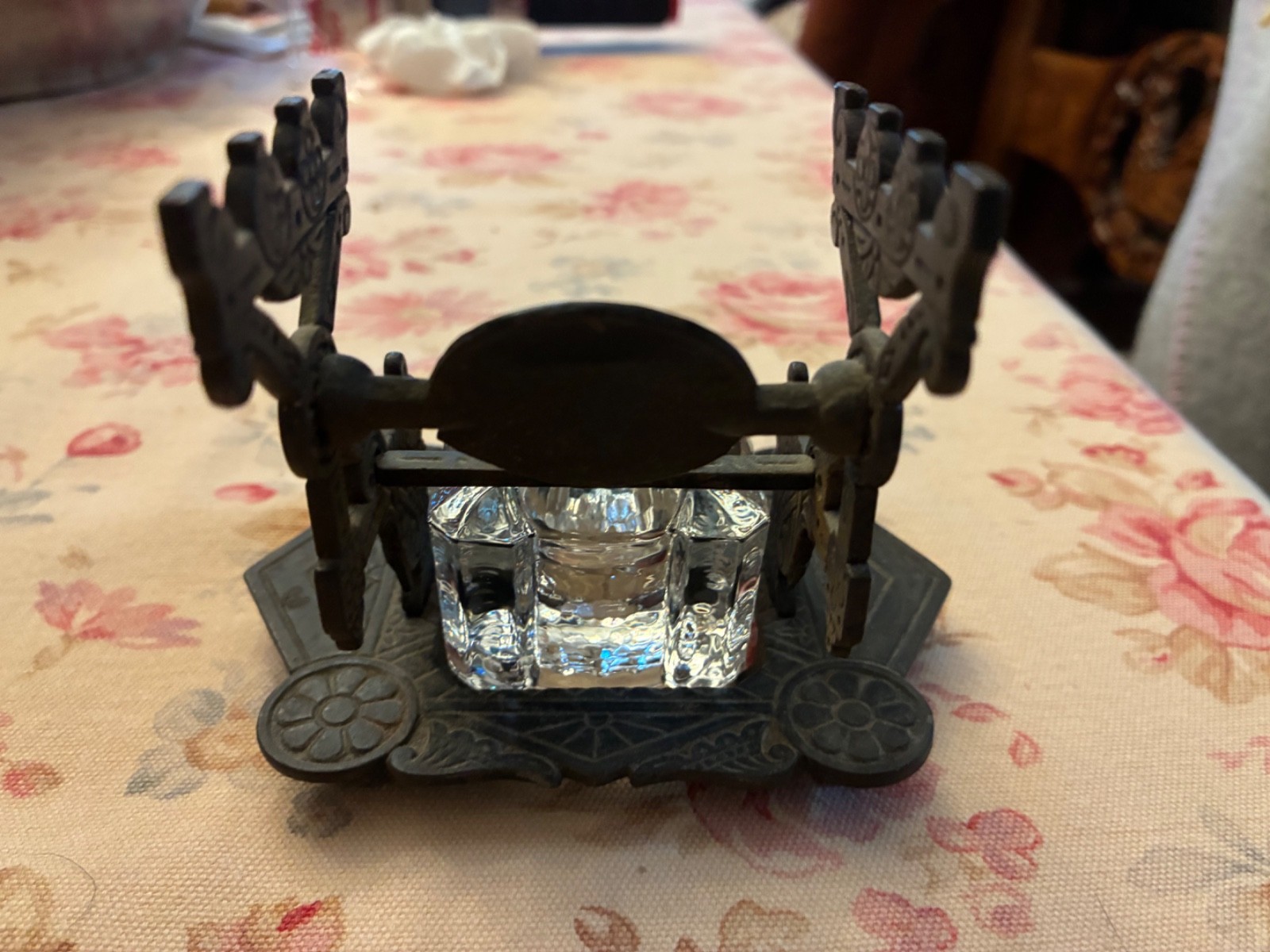 Antique Art Nouveau Judd Inkwell Pen Holder Cast Iron Nov. 25 1879