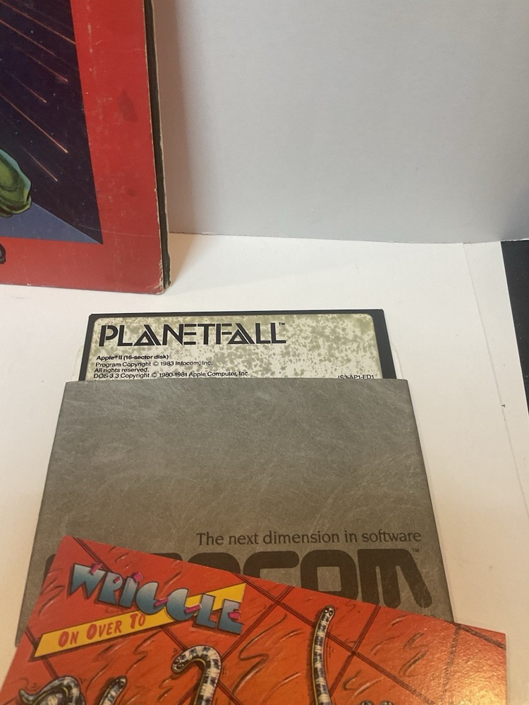 Vintage Apple II Software Game Infocom PLANETFALL Folio