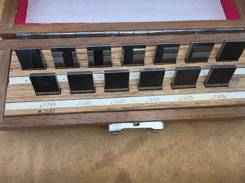 THIRTEEN PIECE SET, Rectangular CARBIDE Gage Block Set . 1411 TO .1399