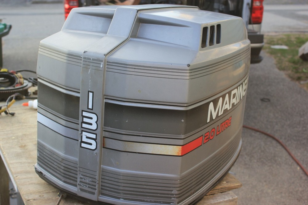 1995 mariner 135 v6 outboard engine cowl cover