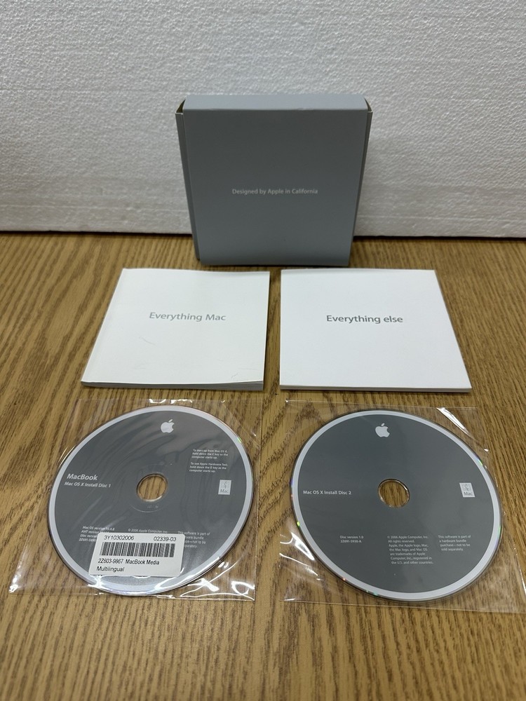 Mac Pro OS X Install Disc 1 & 2 Version 10.4.8 OEM