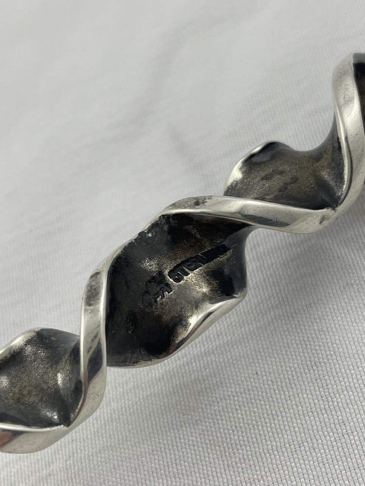 Whiting Twist All Sterling Button Hook-8"