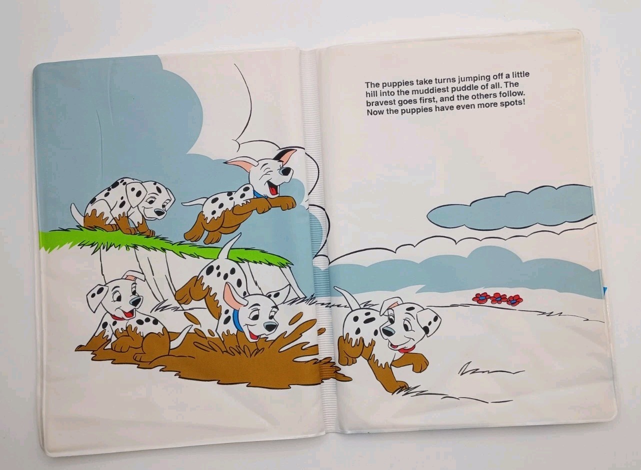 Vtg.1992 The Walt Disney Co. 101 Dalmatians Lots Of Spots Soft Vinyl Bath Book
