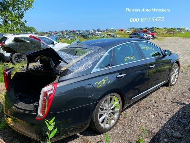Camera/Projector Front View Camera Windshield Mounted Fits 13-14 SRX 735913