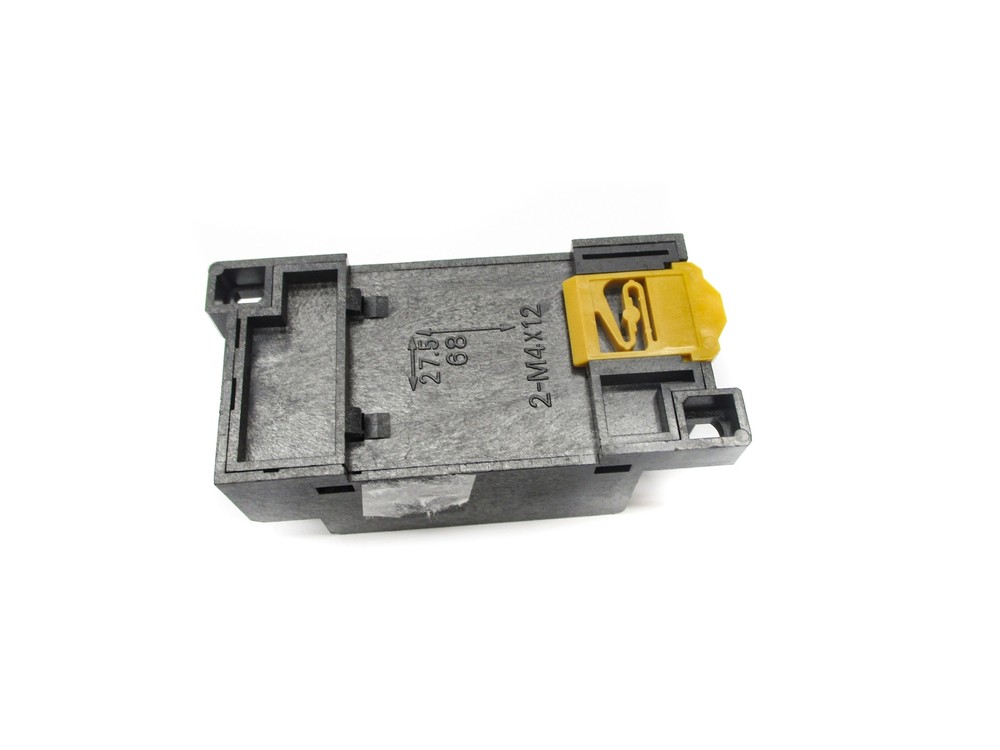 OMRON PTF11A 240V 10A NSNP