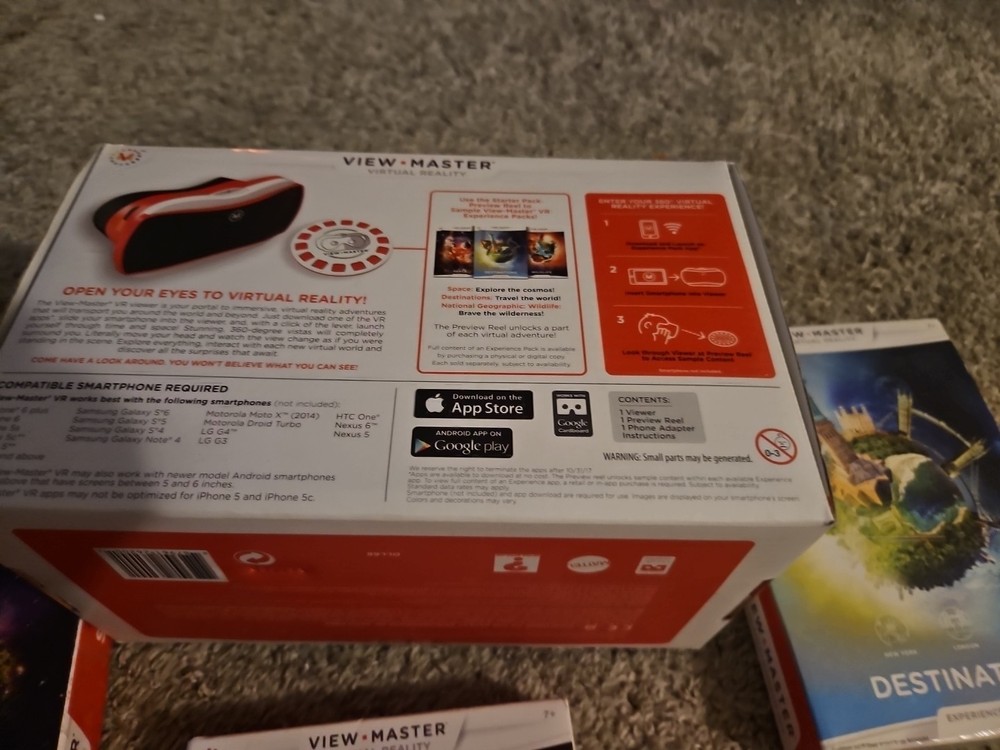 View Master 360 Virtual Reality Mattel Starter Pack PLUS 3 Experience Packs