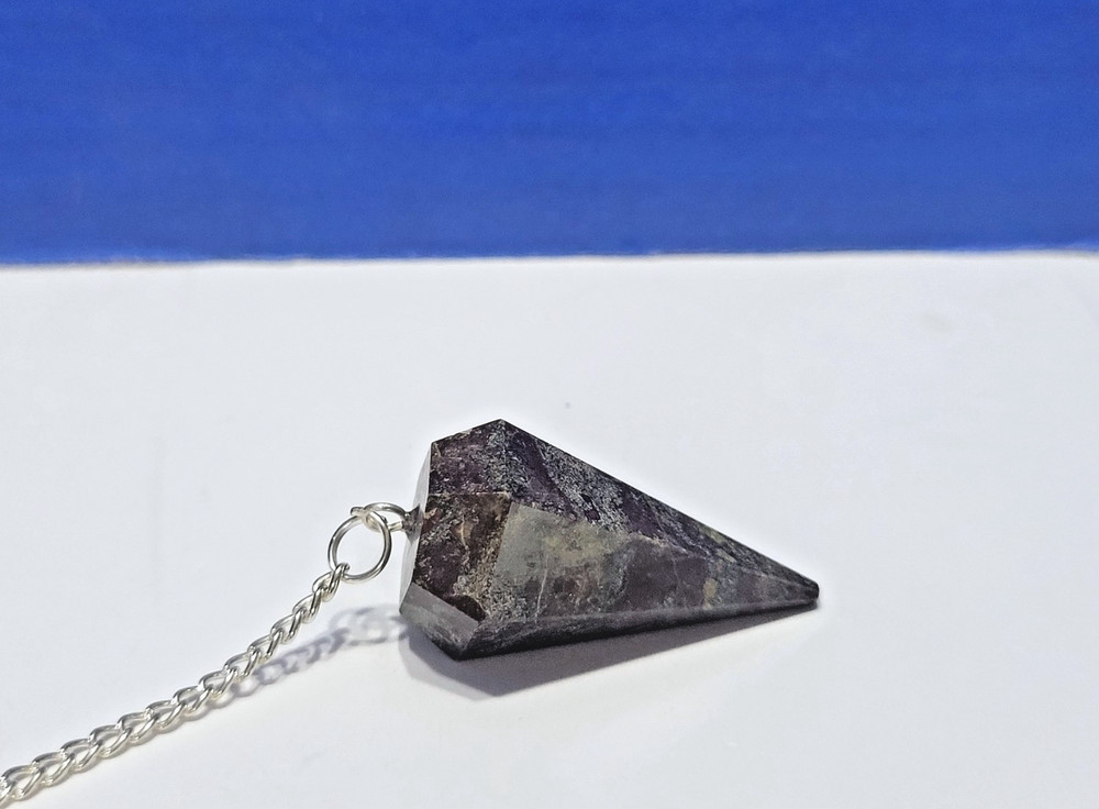 Vintage Jasper Dragon's Blood Pendulum for Dowsing