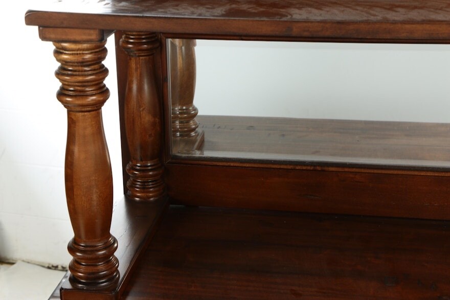 Woodbridge Buffett Hutch and Sideboard.