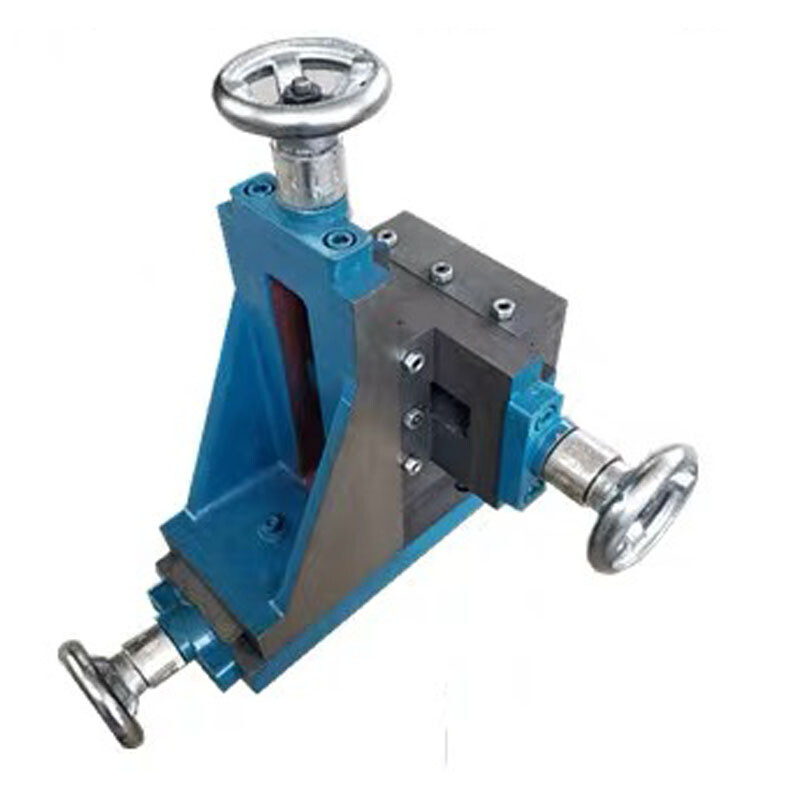 Three-coordinate 75-type Vertical Slide Dovetail Carriage Three-axis Drilling；