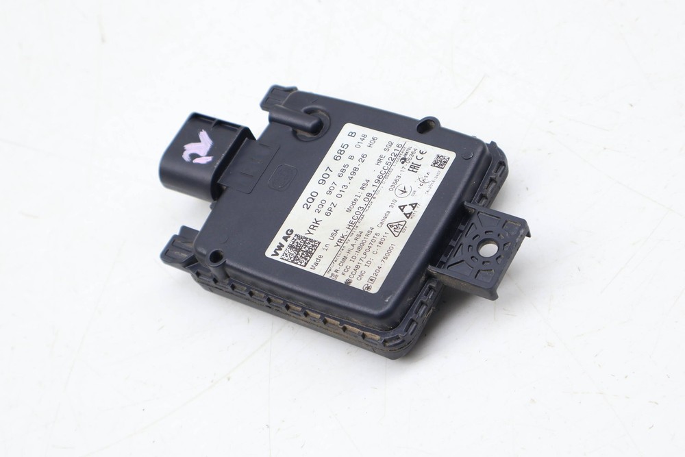 2019-2022 VW PASSAT - REAR Blind SPOT Detection Control Module (Slave)