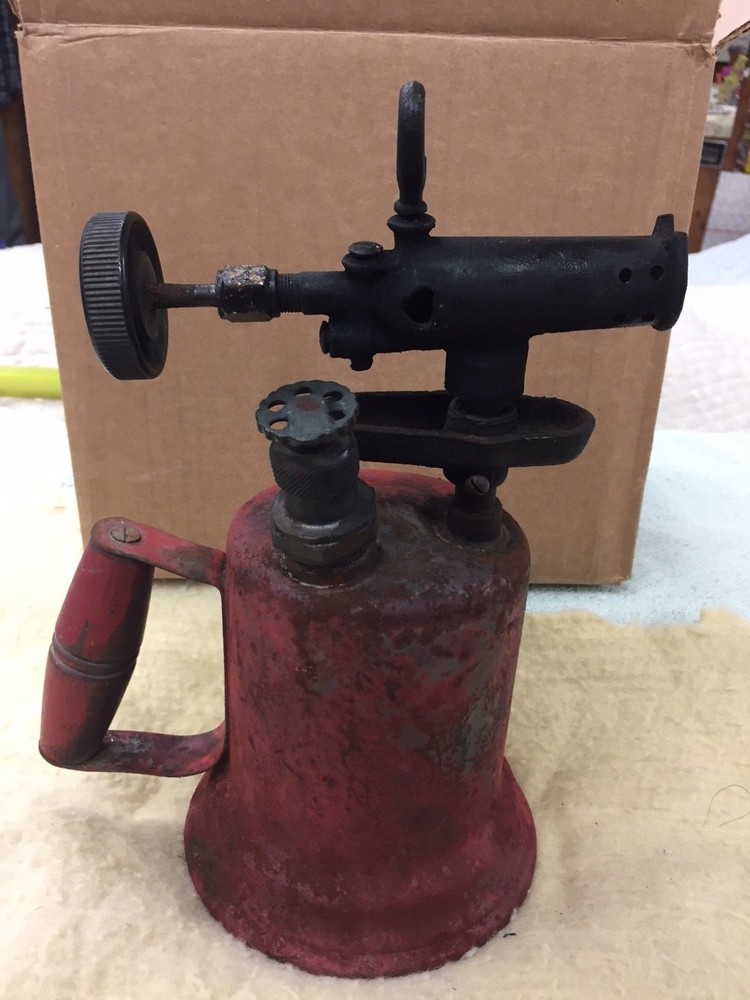 ANTIQUE VINTAGE GAS TORCH