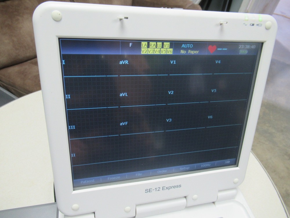 Edan Electrocardiograph SE-12 Express (P2)