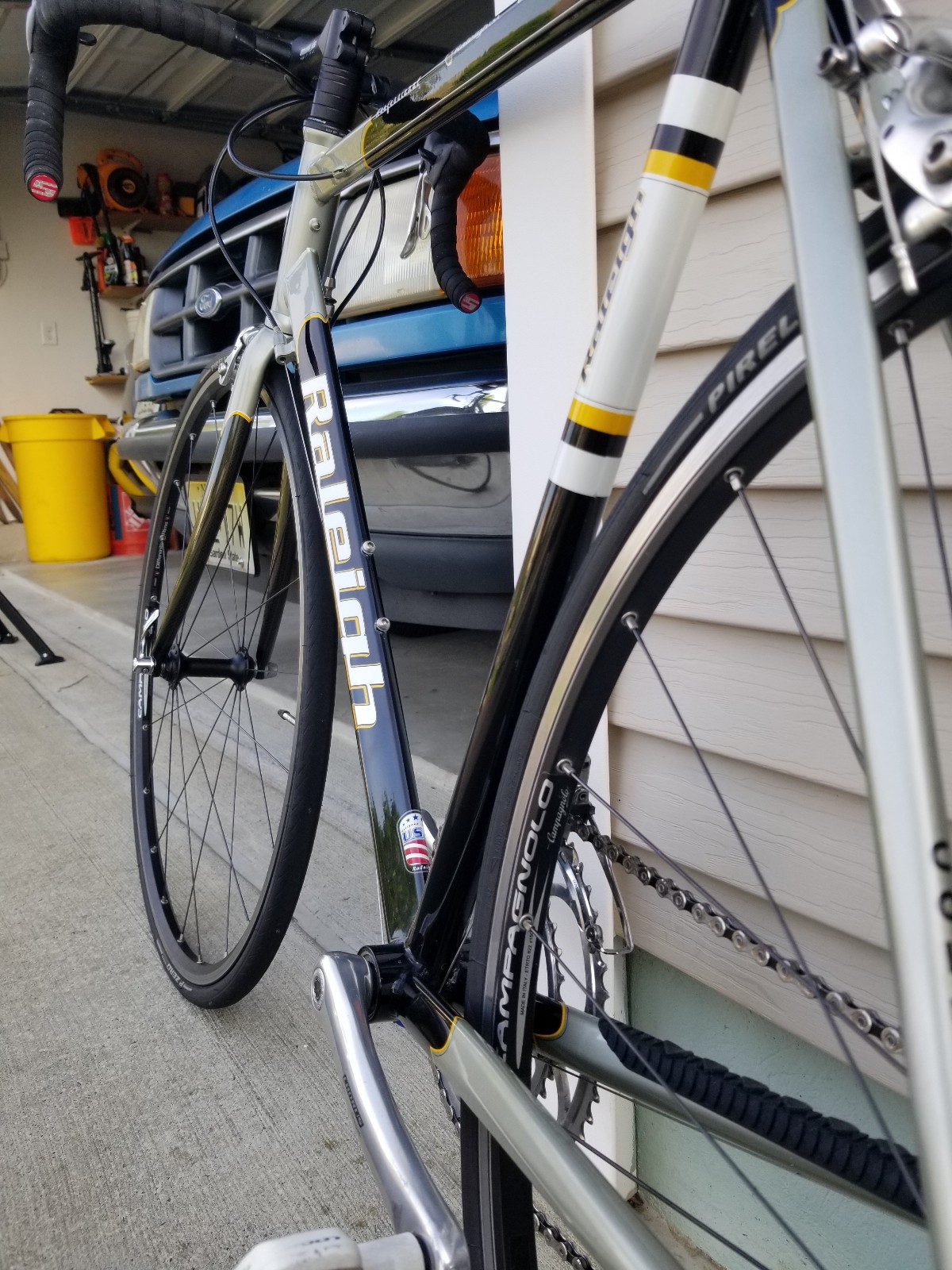 2003 Raleigh Professional, 56cm Columbus Steel Frame, Campagnolo Chorus Group