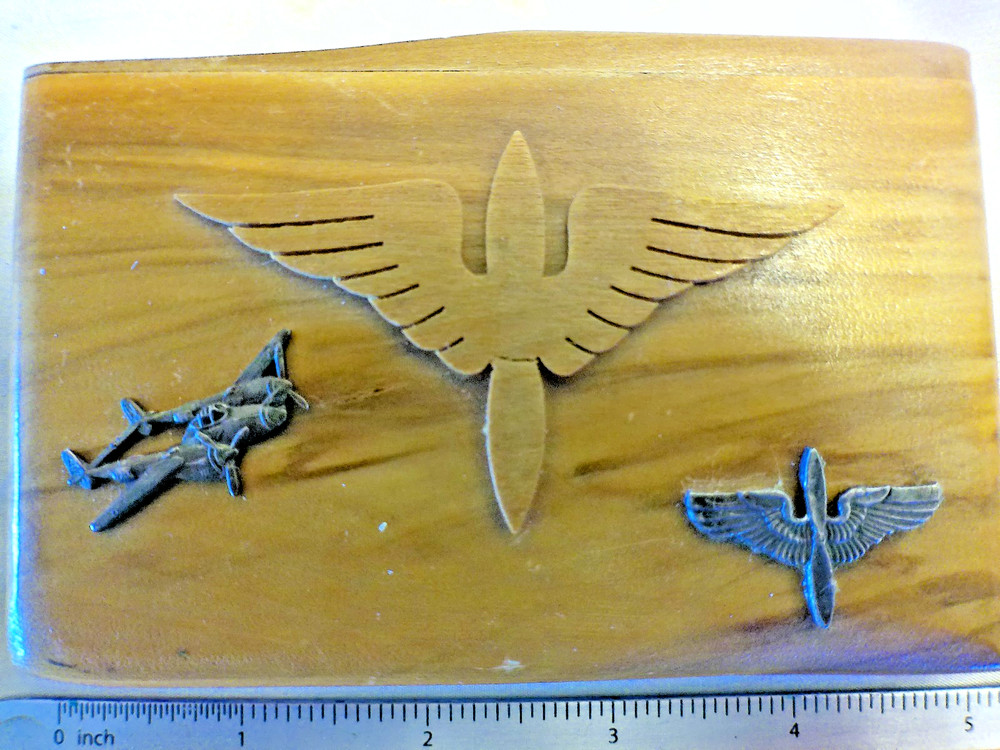 ARMY AIR CORPS, JAPANESE STYLE CIGARETTE CASE