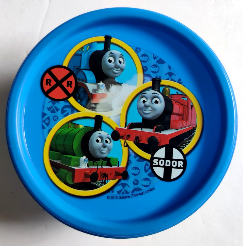 Zak! Thomas the Train & Friends Plastic Snack Storage Container