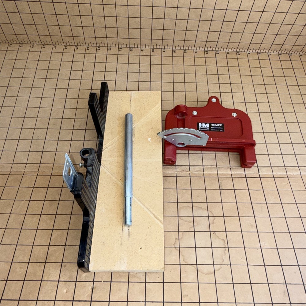 HEMPE Miter Box Model 3616 Adjustable Red Work Bench Tool