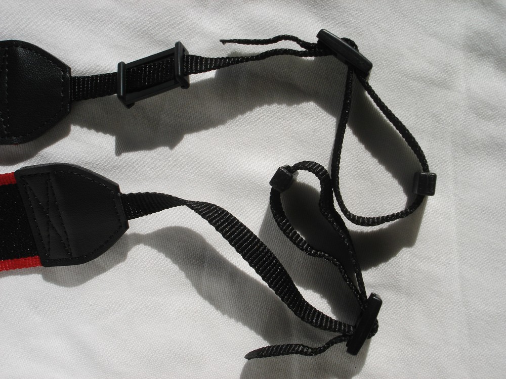 CANON EOS 6D CAMERA NECK STRAP