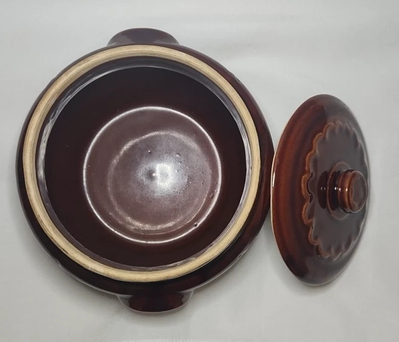 Vintage 1950's Marcrest Stoneware Bean Pot - Daisy Dot