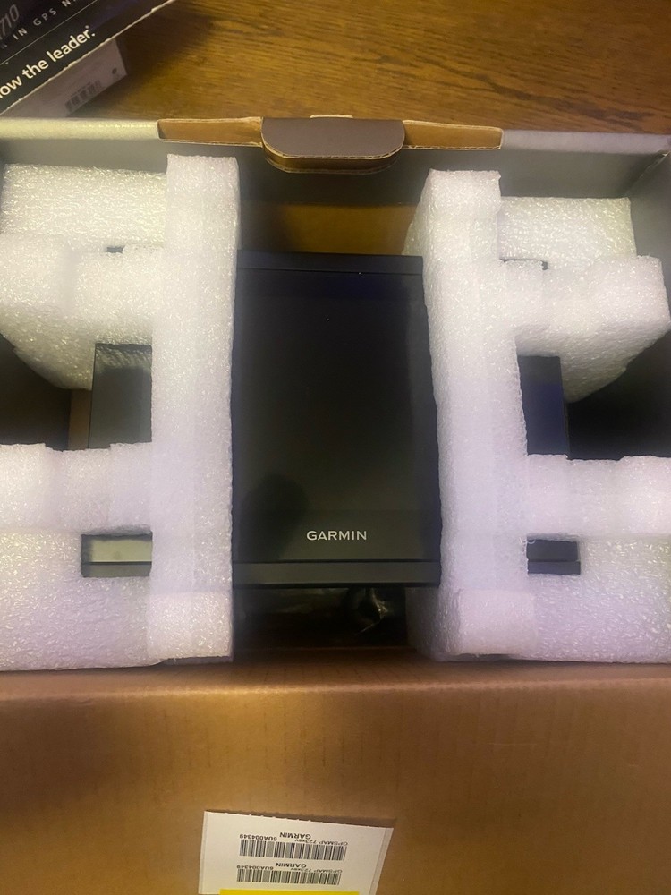 NOB GARMIN GPSMAP 723XSV Marin Chartplotter Sonar Combo Bundle Free Shipping